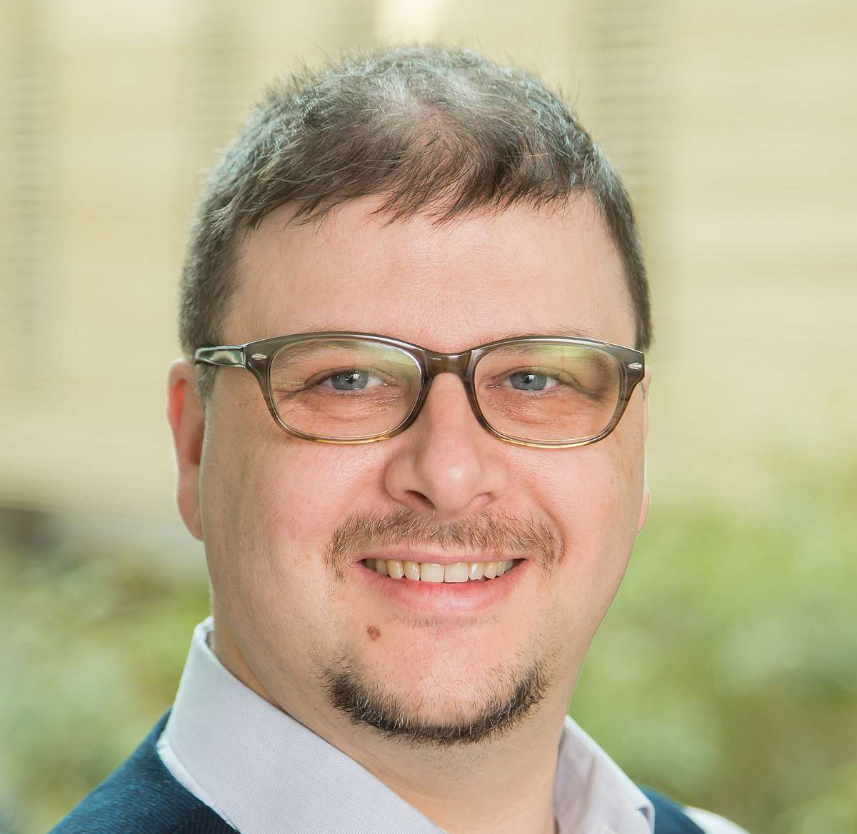 Dr. Jason Sparkes
